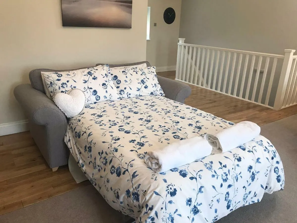 Greystones Apartment Cardiff 0*,  United Kingdom