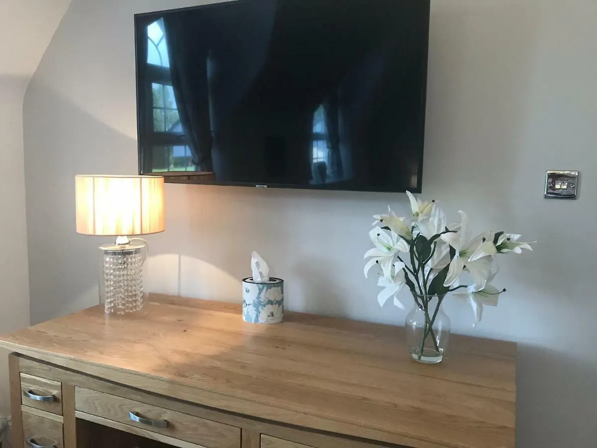 Greystones Apartment Cardiff